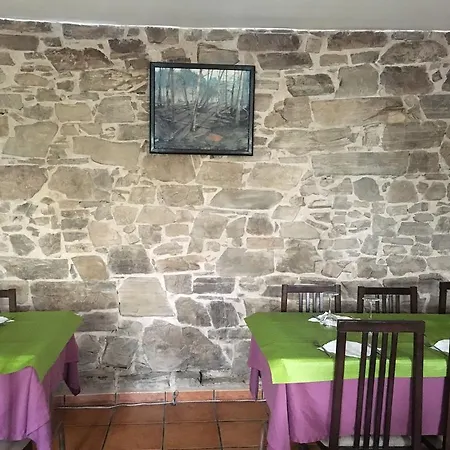 Os Arroxos Country house *
